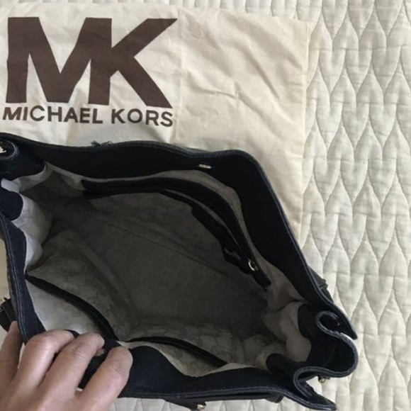 Michael KORS HAMILTON NS TOTE BLACK - Picture 8 of 8